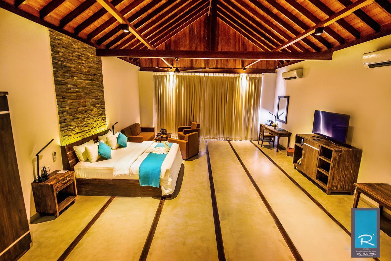 R Degrees Boutique Hotel & Spa Ambalangoda  Extérieur photo