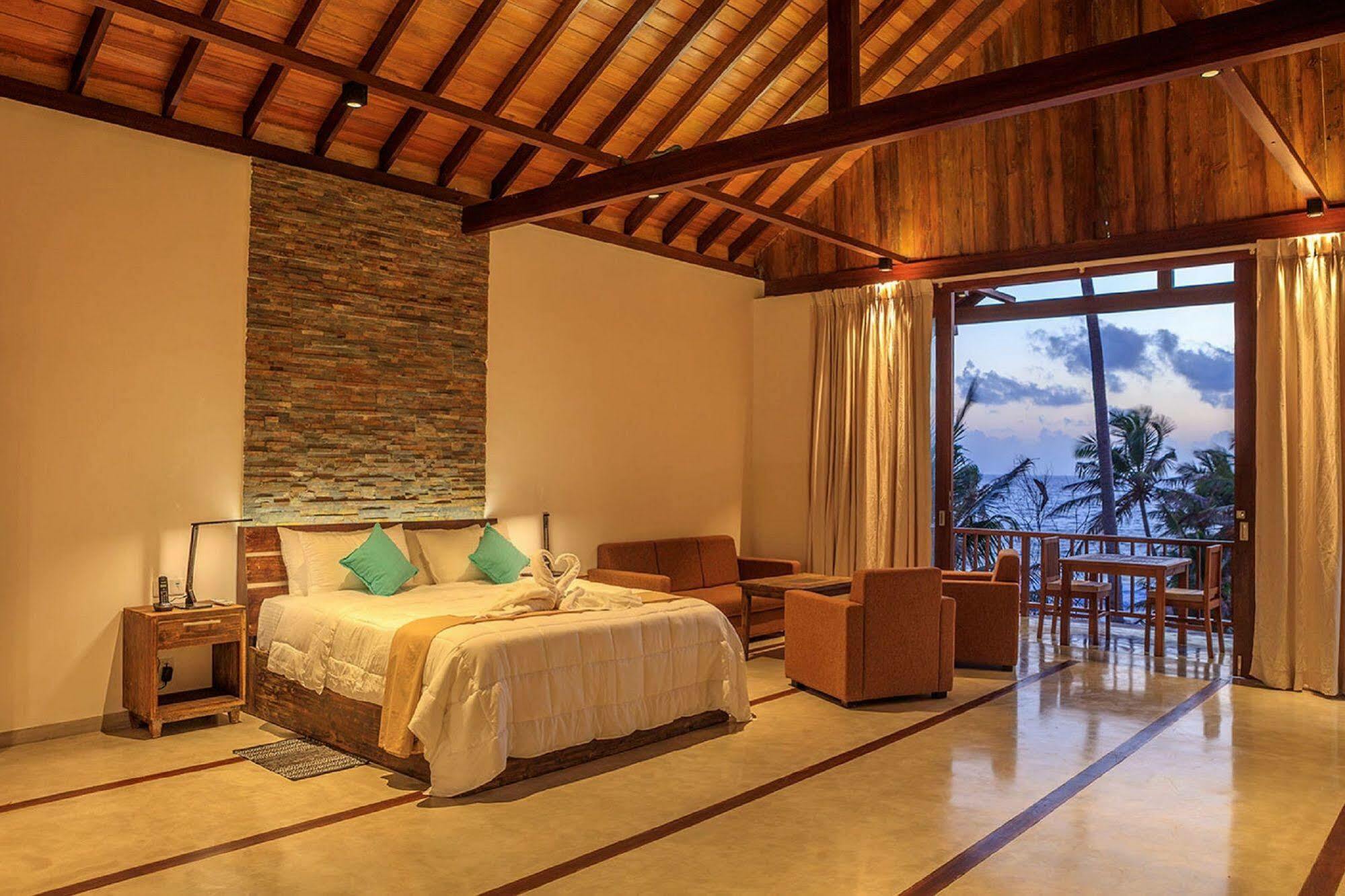 R Degrees Boutique Hotel & Spa Ambalangoda  Extérieur photo