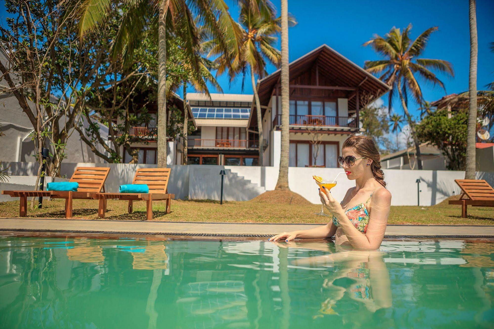 R Degrees Boutique Hotel & Spa Ambalangoda  Extérieur photo